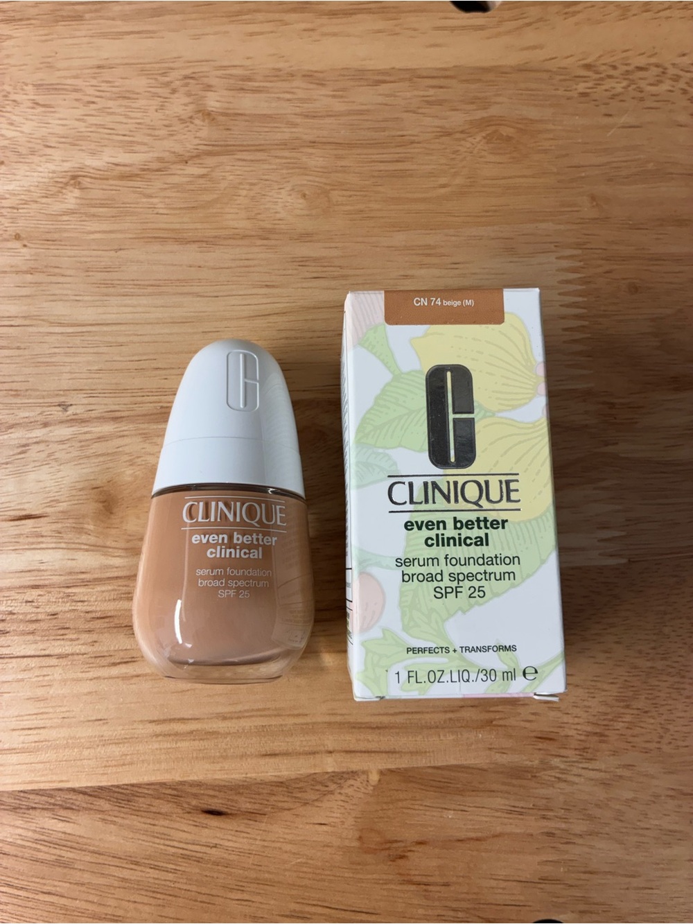Clinique Even Better Clinical Serum Liquid Foundation CN 74 Biege (M) New